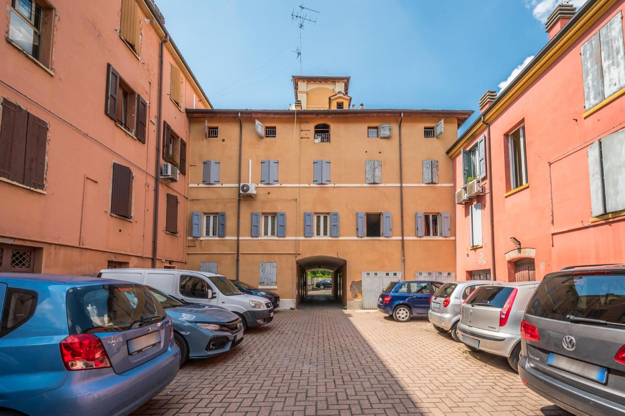 Modena Al Mulein - 2 Passi Dal Centro Con Parcheggio Módena Exterior foto
